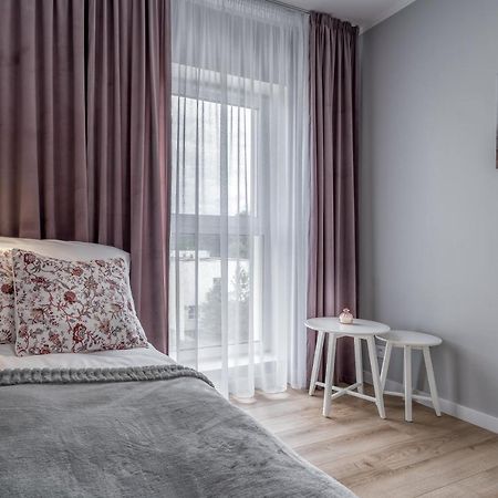 Flow Apartments Torun Bagian luar foto