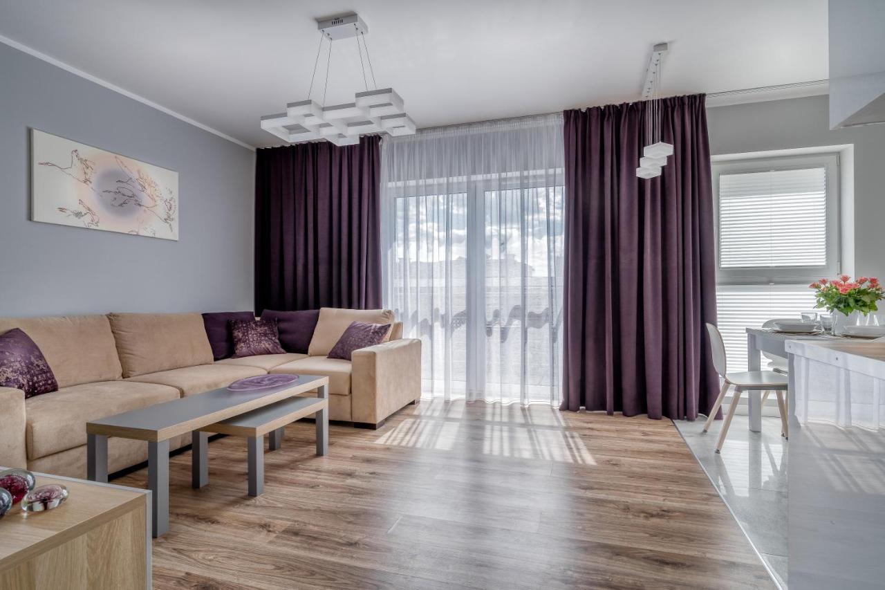 Flow Apartments Torun Bagian luar foto