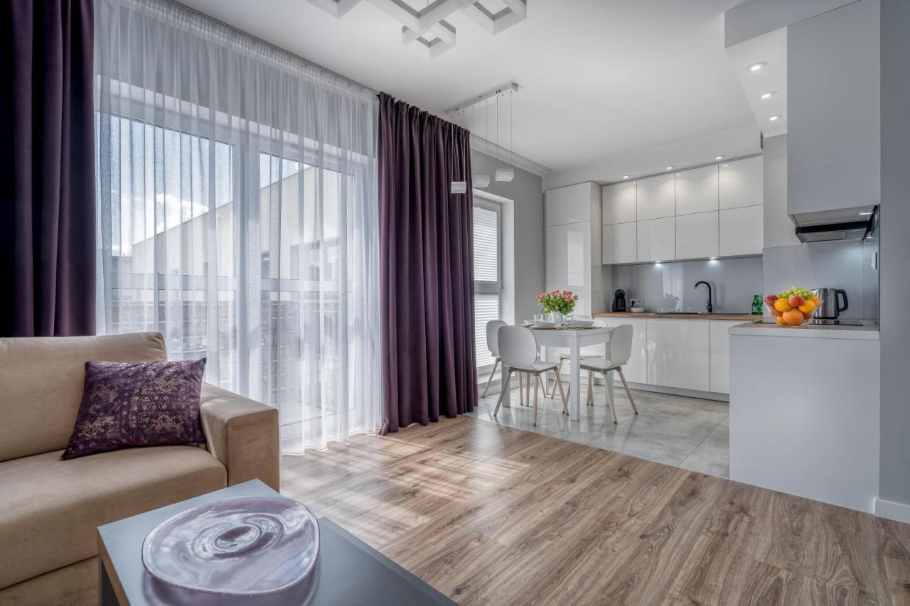 Flow Apartments Torun Bagian luar foto