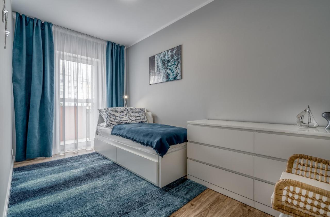 Flow Apartments Torun Bagian luar foto