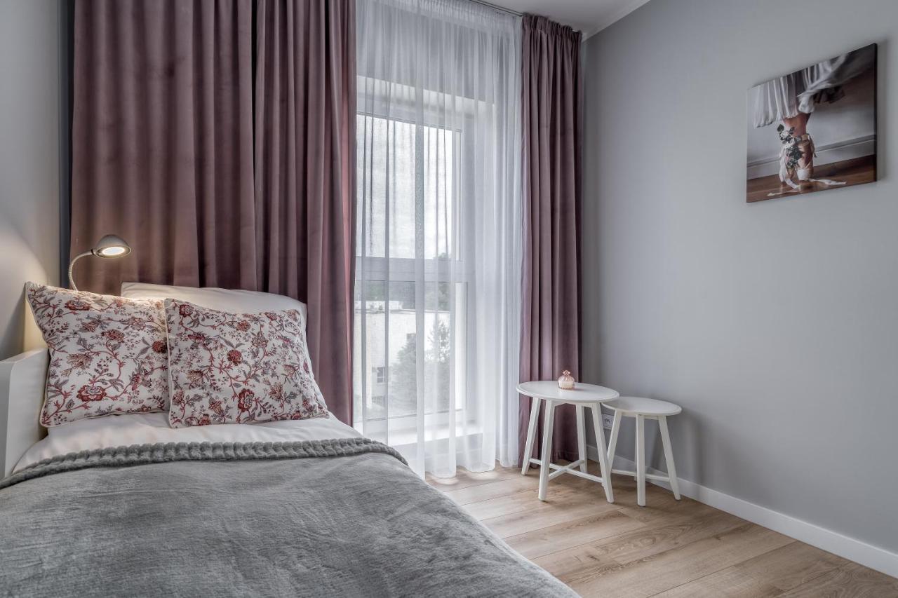 Flow Apartments Torun Bagian luar foto